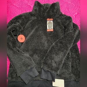 Lukka Fuzzy Black medium Pullover Sweater